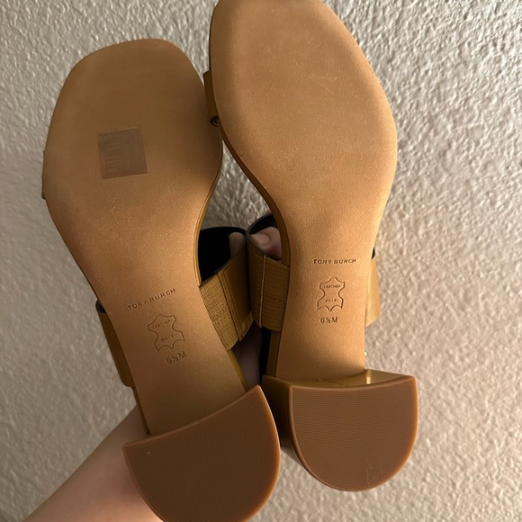 NWT Tory Burch DOUBLE T HEELED SANDAL Size 6.5 - Picture 6 of 6